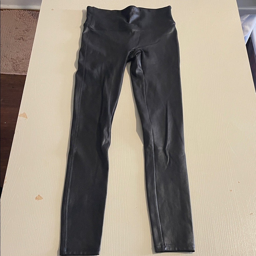 SPANX Classic Black Leggings